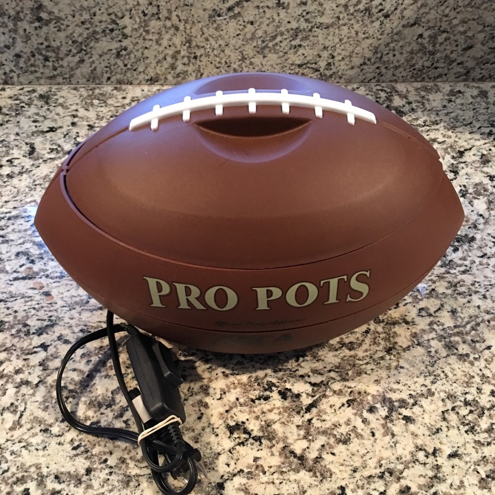 Pro Pot 1.5 Qt. Football Slow Cooker